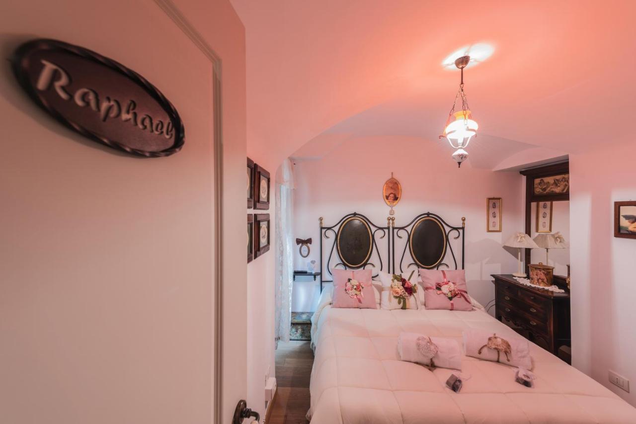 サレルノ La Casa Degli Angeli Bed & Breakfast エクステリア 写真
