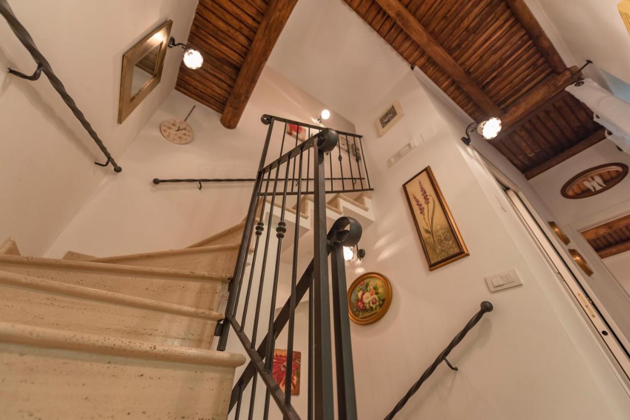 サレルノ La Casa Degli Angeli Bed & Breakfast エクステリア 写真