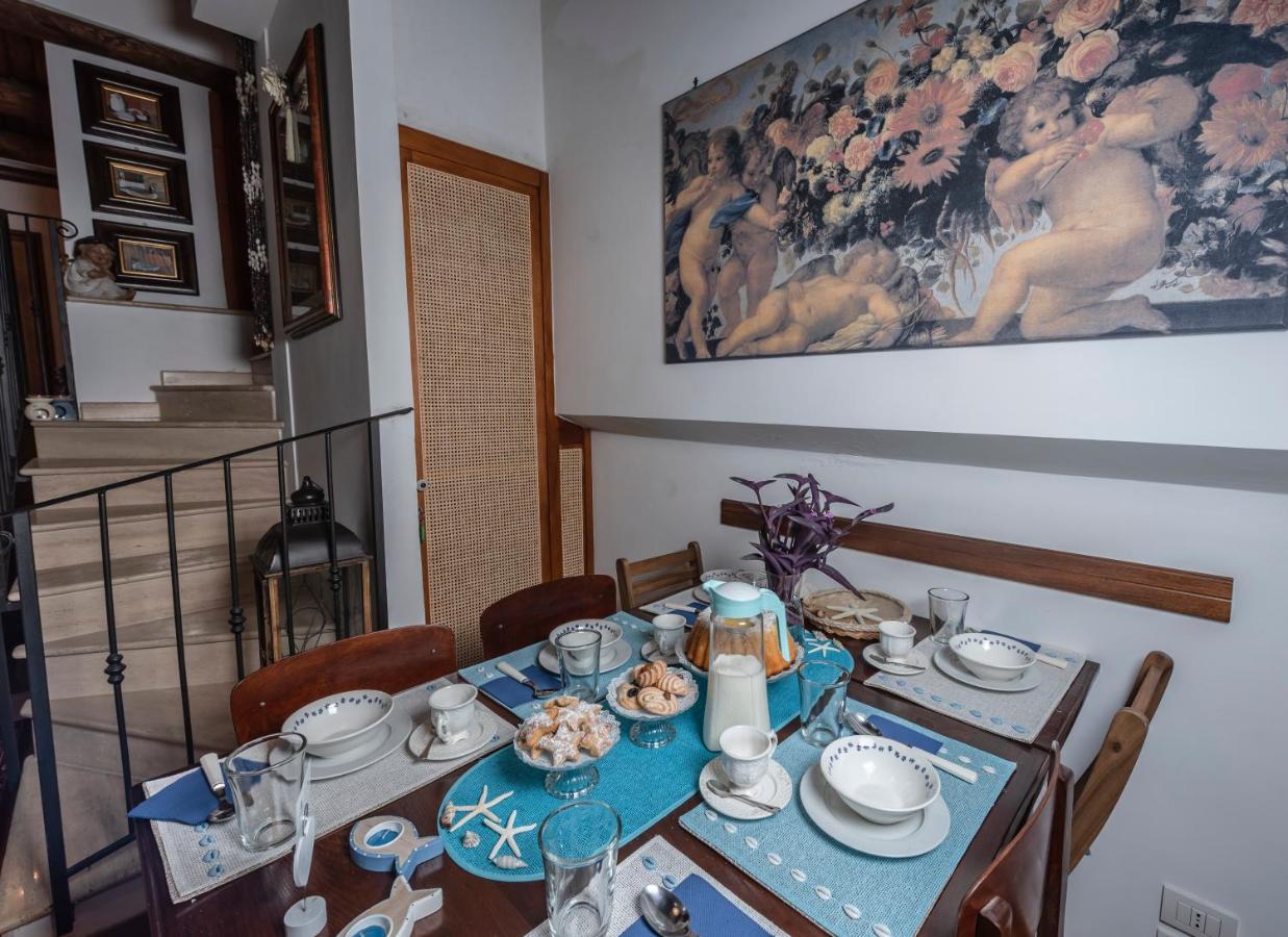 サレルノ La Casa Degli Angeli Bed & Breakfast エクステリア 写真