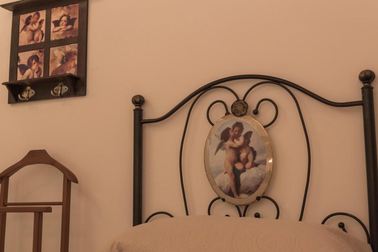 サレルノ La Casa Degli Angeli Bed & Breakfast エクステリア 写真