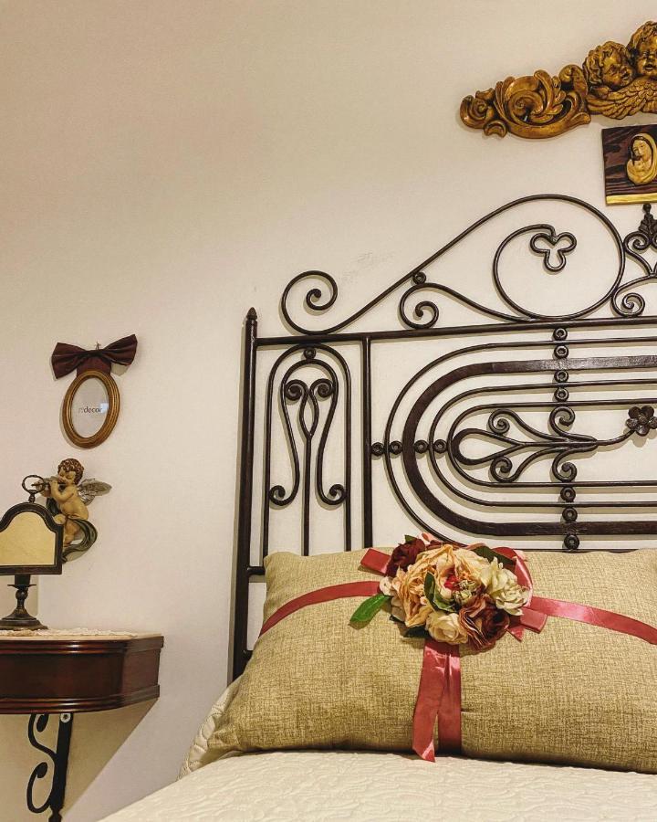 サレルノ La Casa Degli Angeli Bed & Breakfast エクステリア 写真